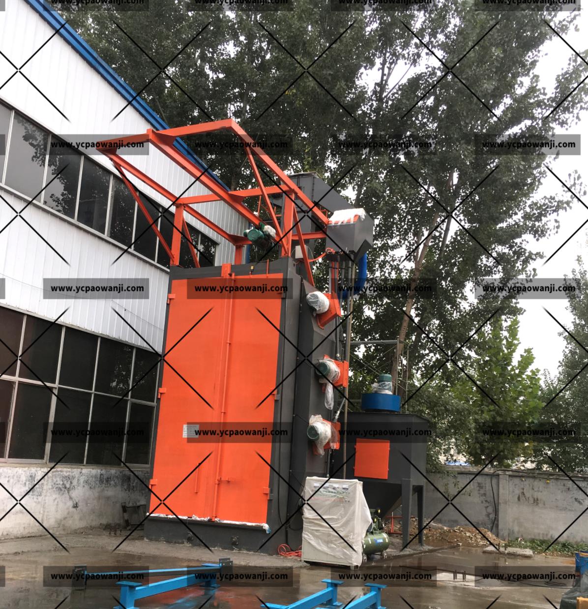 鹽城：Q37100吊鉤式拋丸機清理大型工件，重型工件效果
